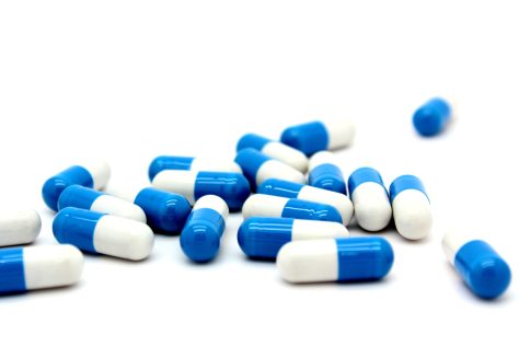 capsules-cure-drug-415825